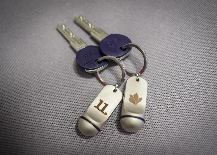 Asian Magnolia Boutique *