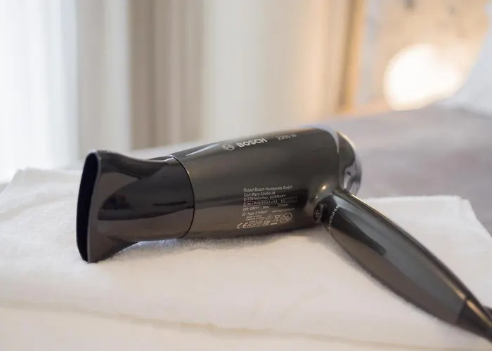 Asian Magnolia Boutique