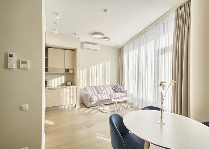 Asian Magnolia Boutique