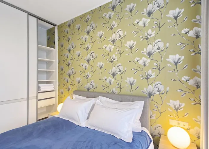 Asian Magnolia Boutique