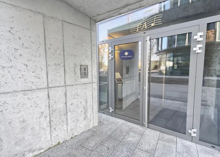 Asian Magnolia Boutique *